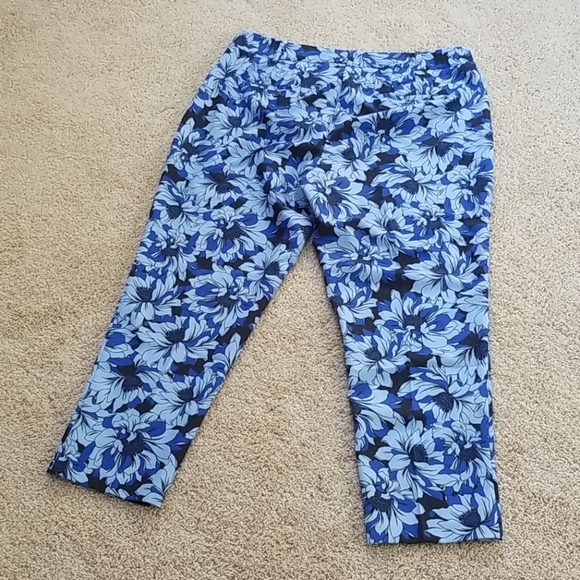 NWT! Eloquii Size 18 Blue Floral Pants - Picture 3 of 7